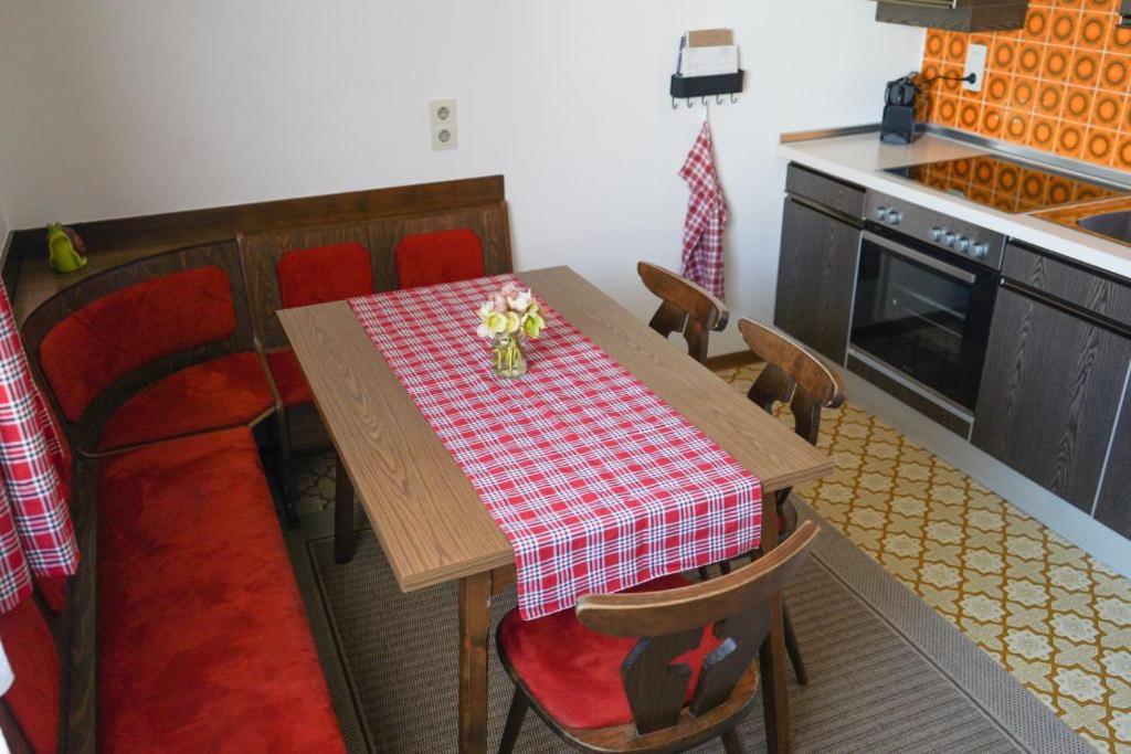 Ferienwohnung Heimberger Purgstall an der Erlauf Bagian luar foto